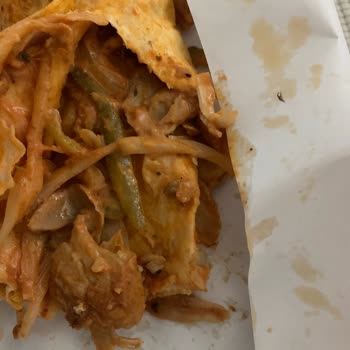 Migros Yemek Ve Maydonoz Döner Forbes Şubesi