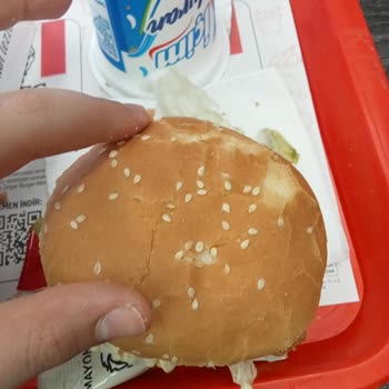 Mersin KFC Şubesi Şikayet
