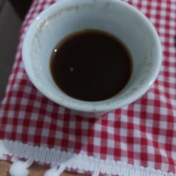 Arzum Kahve Pişirmiyor Tatsız Bir Şey Yapıyor