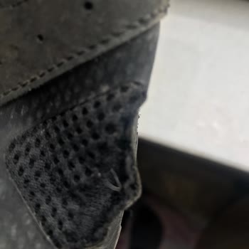 Skechers İki Ayda Yırtılmaya Başladı