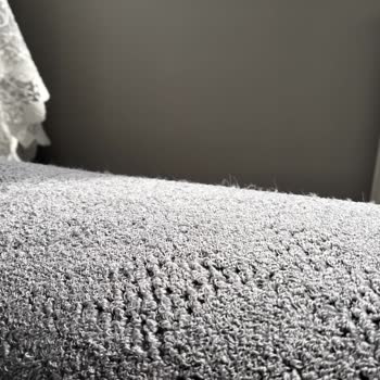 Bellona Kumaşta Kabarma Koltuktan Ses Geliyor