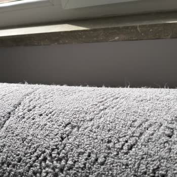 Bellona Kumaşta Kabarma Koltuktan Ses Geliyor