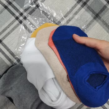 Bgk Çorap Bgk İsimli Trendyol Satıcısı Yanlış Ürün Gönderdi