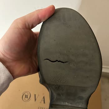 Vakko W Collection Kusurlu Ayakkabıya Çözüm Bulmuyor