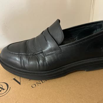 Vakko W Collection Kusurlu Ayakkabıya Çözüm Bulmuyor