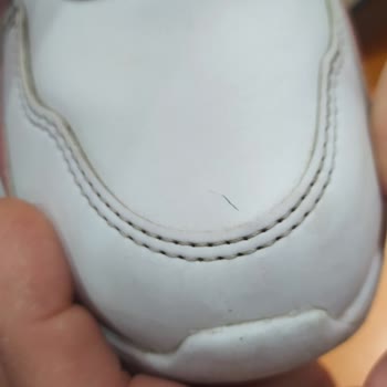 FLO Ayakkabı Ayakkabının Yırtılması Ve Açılması