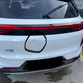 BP Petrolleri Araç Yıkama Fırçasının Verdiği Zarar Ve İstasyonun İlgisizliği