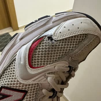 New Balance Marka Ayakkabı Pişmanlıktır
