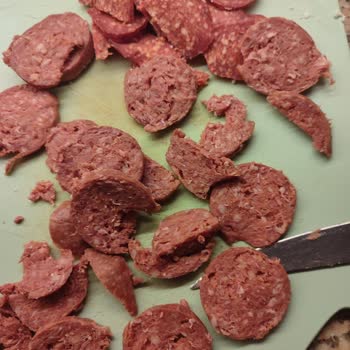 Torku Sucuk Ve İçindeki Sinir