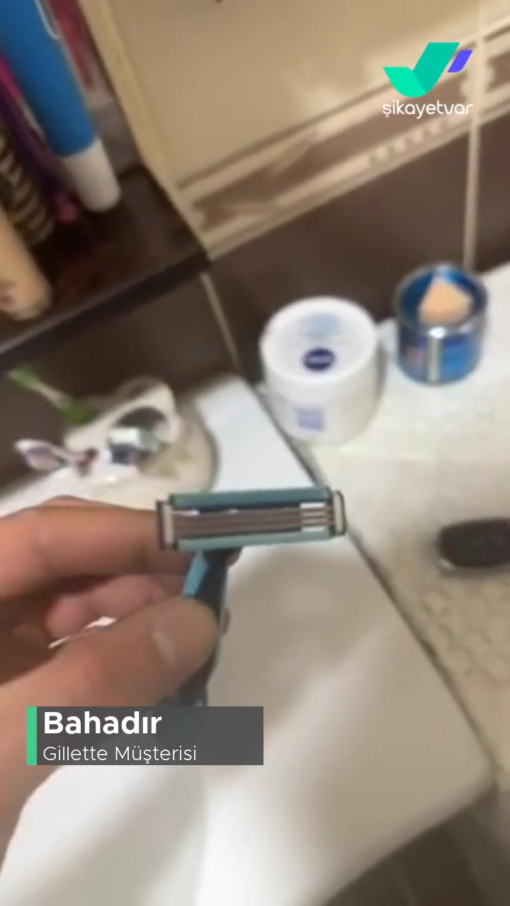 Gillette Ters Bıçak Konulmuş! videonun kapak resmi