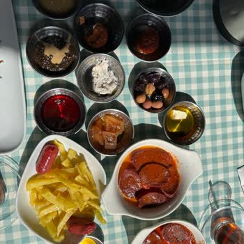 Le Vapeur Magique Kahvaltı Sosyal Medya Da Ki Görselliği Karşılamadı