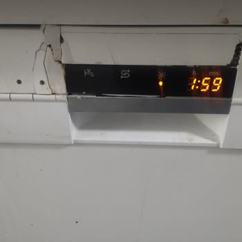 Siemens İq300 Panel Çatlaması