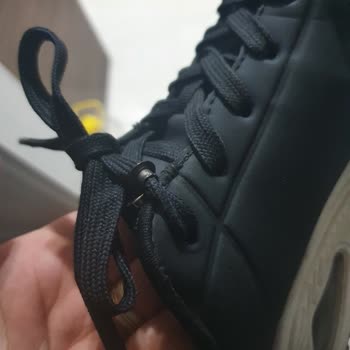 Skechers In Pahalı Ama Garantisiz Ayakkabısı