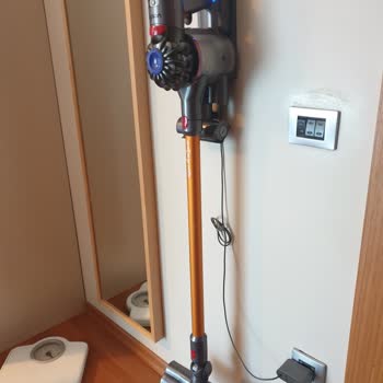 Dyson V8 Absolute Sert Zemin Başlığı Çalışmıyor