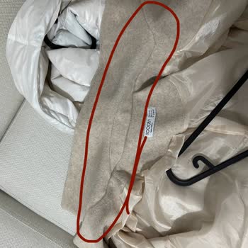 Vakko Şal Renk Akıtıyor Ve Değişim Yapmıyorlar İlgilenmiyorlar