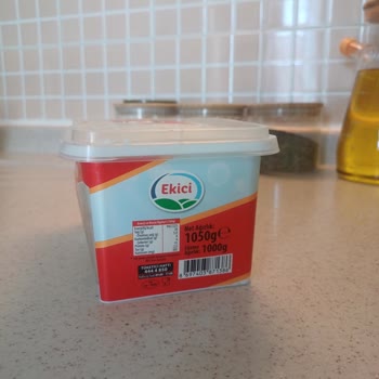 Ekici Peynir Buzdolabında Saklandığı Halde Ekici Beyaz Peynir Kutusu Şişiyor