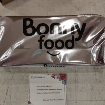 Çiçek Buketi Sipariş Edilen Ürünün Hasarlı Ve Kirli Teslim Edilmesi