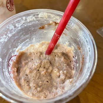 Kahve Dünyası Bozuk Görünen Milkshake