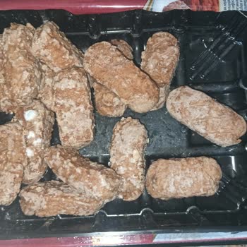 Namet Markasından Çıkan Küflü Köfte