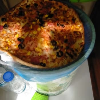 Little Caesars Yemediğim Pizzanın Parasını Ödedim