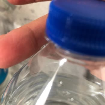 GAP Pınar Su Şişesi Ağzının Kesik Uçlu Olması