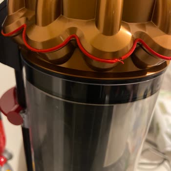 Dyson Sitesinde Yanıltıcı Görsel Kullanıyor Farklı Başlık Gönderiyor