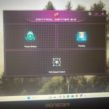 Monster Klavye Işık'larım Çalışmıyor