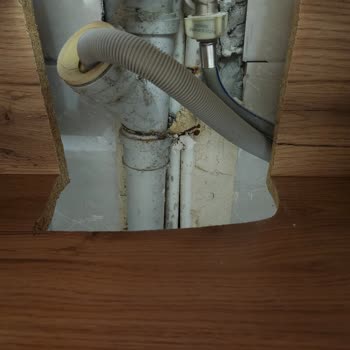 Bauhaus Banyo Dolabı Kurulum Şikayeti