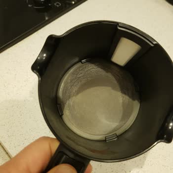 Karaca Züccaciye Karaca Kahve Makinesindeki Zemin Beyazlaması Sorunu