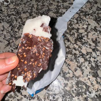 Algida Bozuk Erimiş Yarım Dondurma