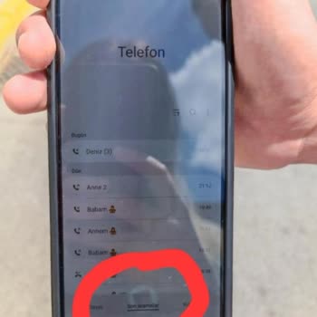 Samsung Telefon Güneş Altında Görünen Ekran İzleri Ve Değişim Talebi