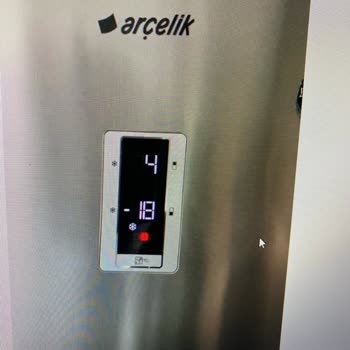 Arçelik Acil İlgilenir Misiniz. Buzdolabım Konusunda.