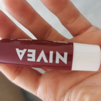Nivea Dudak Kremi Dudaklarımı Mahvetti