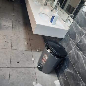 Hacettepe Üniversitesi Hastanesi Hastane Pislik İçinde