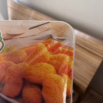 Migros Hemen Paketi Şişmiş Ve Bozuk Ürün Yolladı