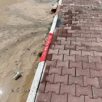 ASAT (Antalya Su İşleri) Asat Boru Patlağına Kayıtsız Kalıyor