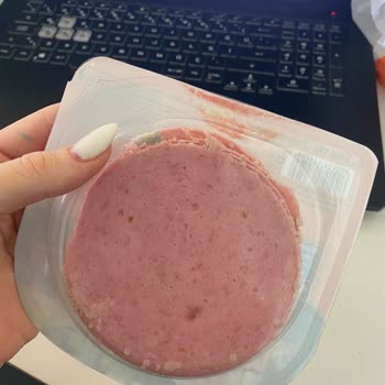 Migros Bozuk Olan Ürünü Raflarında Satıyor