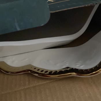 Ara Porselen Kirik Gelen Ürün Tedarik Edilmedi Mağduruz