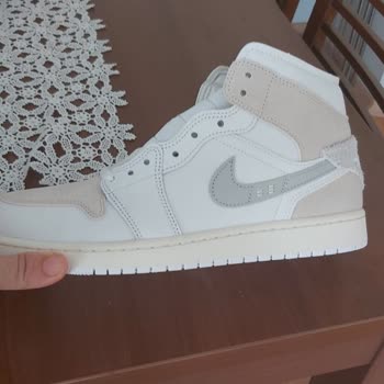 Nike Firması Maddi Manevi Bizi Mağdur Etti.