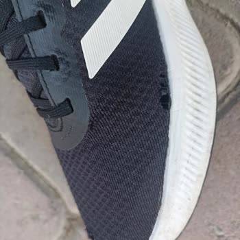 Koray Spor Adidas Marka Ayakkabı Şikayet Var