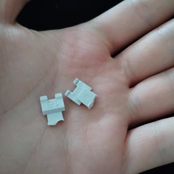 Samet A. Ş. Çekmece Stop Tırnağı Kırılması