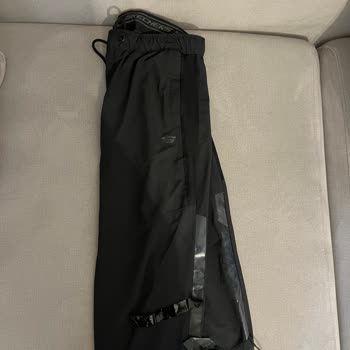 Skechers Eşofman Altı Mağduriyeti