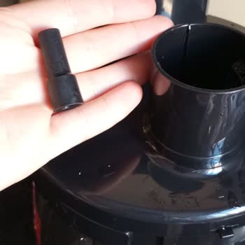 Korkmaz Mutfak Eşyaları Korkmaz Marka Bozuk Ürününün İadesini Yapmıyor.