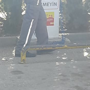 Shell'in Hava Saati 2 Aydır Arızalı