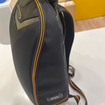 Kullanılmadan Formu Bozulan Samsonite