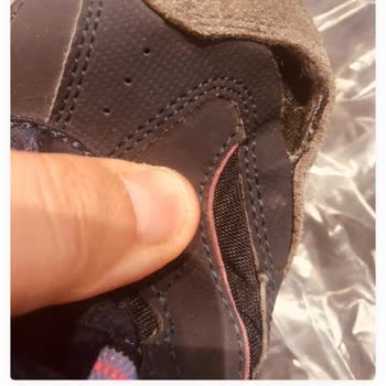 Skechers Ürünlerinin Arkasında Durmuyor
