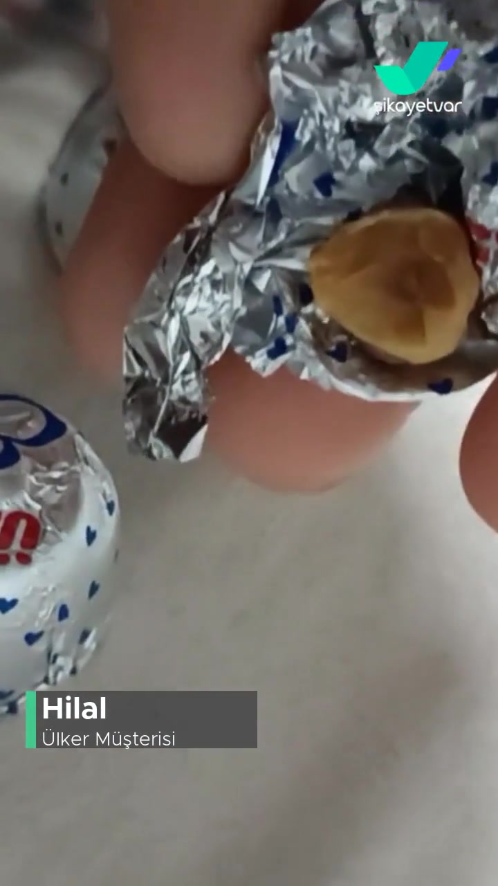 Ülker Güzel Diye Aldığım Çikolata Bayat Çıktı! videonun kapak resmi