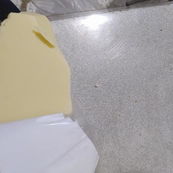 Sek Marka Tost Peynirinden Gaz Tadi Gelmesi