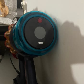 Dyson Gen5 Ekran Arızası: Yardım Talebi