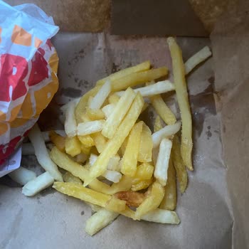 Burger King Bulgurlu Pişmemiş Patates Servisi